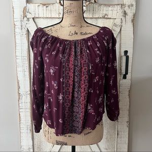6/$20 Hollister Peasant Top M